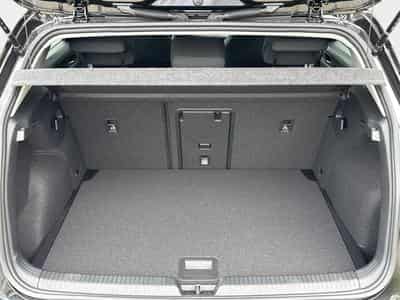 VW Golf Prime (2026) - Photo 11