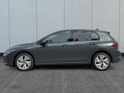 VW Golf Prime (2026) - Photo 2