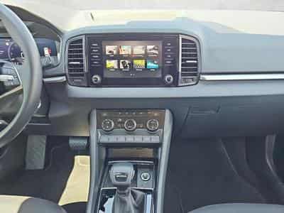 Skoda Karoq Selection (2025) - Photo 12