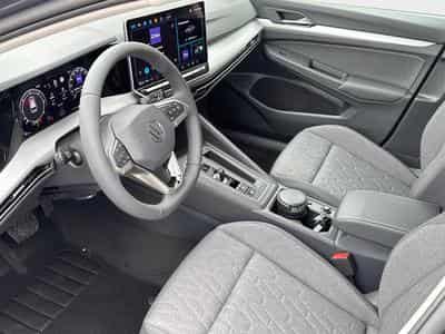 VW Golf Variant Prime (2026) - Photo 9