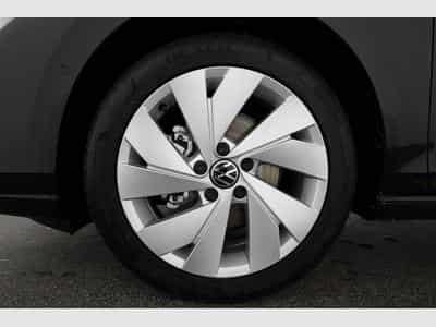 VW Golf Variant 1.5 eTSI 110 kW Life (2026) - Photo 15
