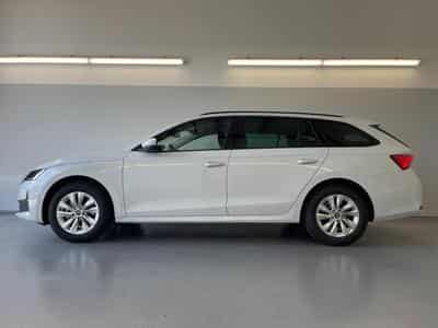 Skoda Octavia Selection (2026) - Photo 3