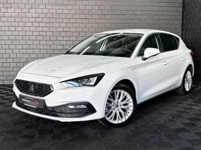 Seat Leon IV Xcellence 1.4 e-Hybrid 204CV DSG 6  *4 SAISONS* *CAMERA* (2022) - Photo 2