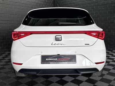 Seat Leon IV Xcellence 1.4 e-Hybrid 204CV DSG 6  *4 SAISONS* *CAMERA* (2022) - Photo 6