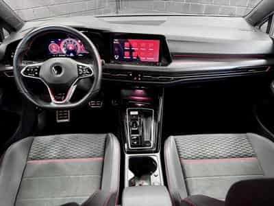 VW Golf GTI Clubsport 2.0 TSI 300 CV DSG7 *BLACK PACK*ACC* *CAM* (2024) - Photo 8