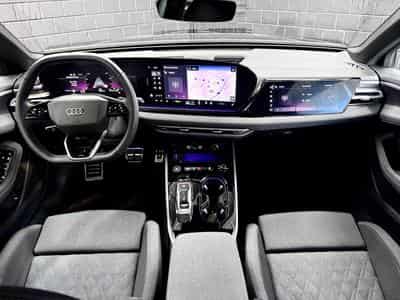 Audi A5 2.0 TFSI 204 CV AVANT TECH PLUS S TRONIC S-LINE PLUS *360°* (2025) - Photo 9