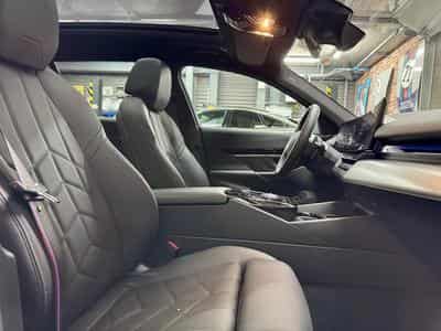 BMW 540 540dA Touring 3.0 303cv Auto xDrive M-SPORT PRO (New Model) (2025) - Photo 8