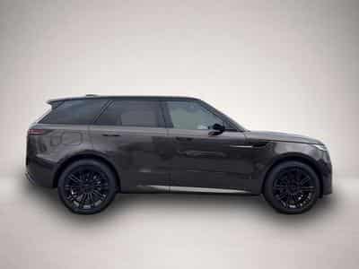 Land-Rover Discovery Sport (2026) - Photo 6