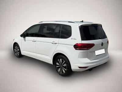 VW Touran (2025) - Photo 3