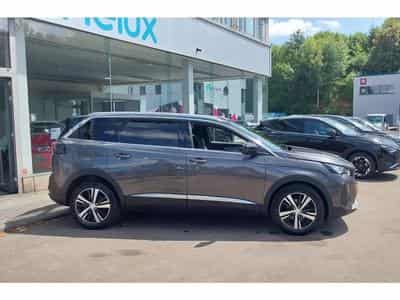 Peugeot 5008 (2024) - Photo 2