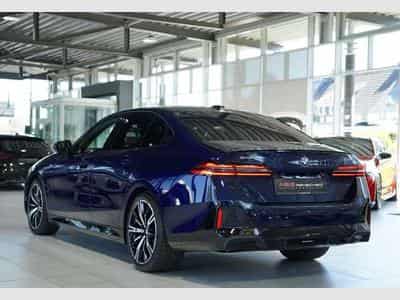 BMW 540 d Limousine xD M Sport Pro 1.H *Pano *Schale (2025) - Photo 10