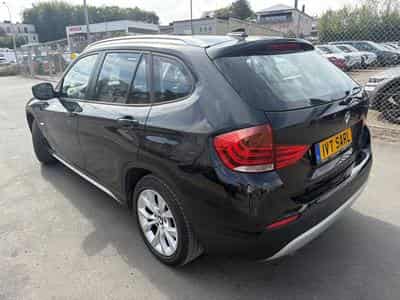 BMW X1 20D 143CV XDRIVE PACK LUXE (2011) - Photo 4