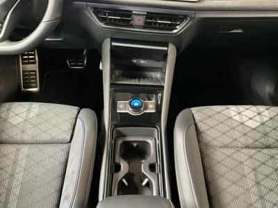 VW Tayron R-Line+DSG+4M+7Sitze+P.Confort+Pano+P.Travel+P.Info (2025) - Photo 12