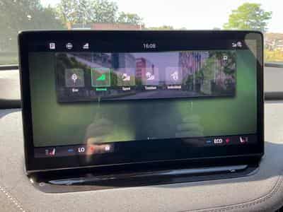 Skoda Enyaq 85X AWD (2025) - Photo 10