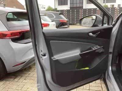 VW ID.5 Pro (2023) - Photo 11