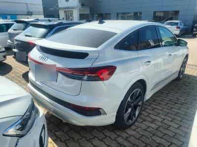 Audi Q4 e-tron S line Sportback (2022) - Photo 3