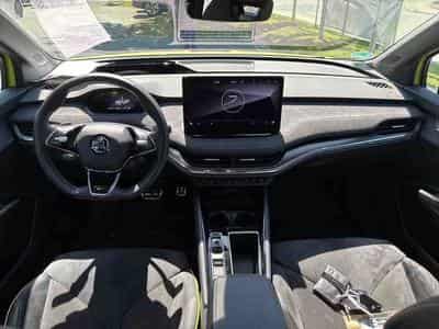 Skoda Enyaq RS Coupe 4x4 (2023) - Photo 8
