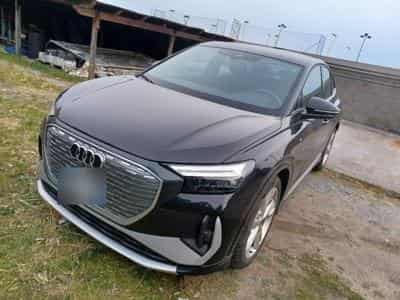 Audi Q4 e-tron Standard (2023) - Photo 2