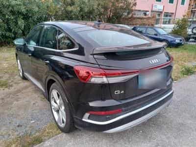 Audi Q4 e-tron Standard (2023) - Photo 3