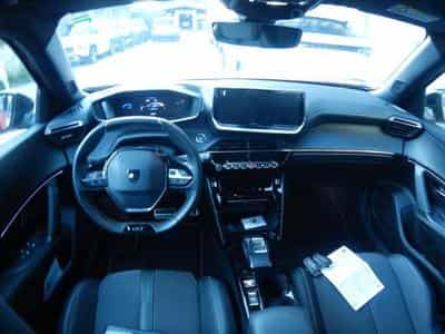Peugeot E-2008 GT (2025) - Photo 13
