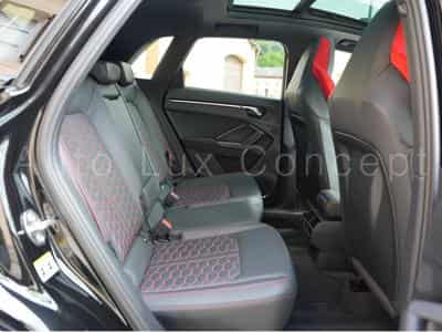 Audi RSQ3 2.5 TFSI quattro S tronic (2020) - Photo 11