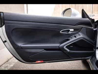 Porsche 911 (991.2) TARGA 4 3.0 GTS PDK – GT-SILVER (2018) - Photo 11