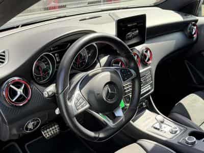 Mercedes A 45 AMG TURBO 4MATIC FACELIFT PANO CUIR NAVI (2017) - Photo 7