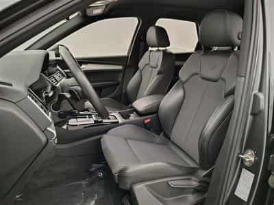 Audi Q5 35 TDi 163 CV S LINE S tronic (2021) - Photo 6