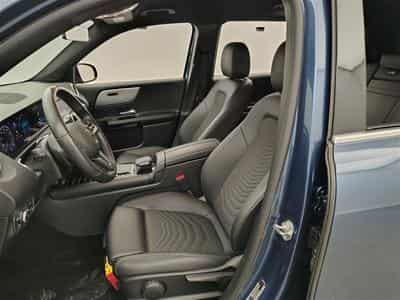 Mercedes GLB 180 180d Autom. Business Solution  S-CUIR / NAVI / FULL LED (2022) - Photo 6