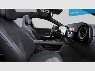 Mercedes CLA 200 mit EQ Technologie (2025) - Photo 8