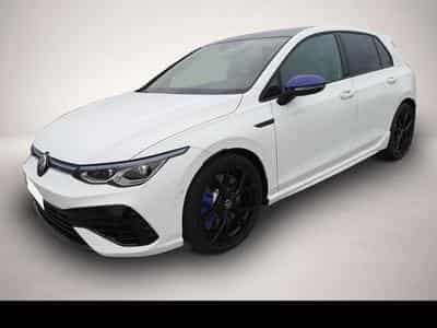 VW Golf (2024) - Photo 1