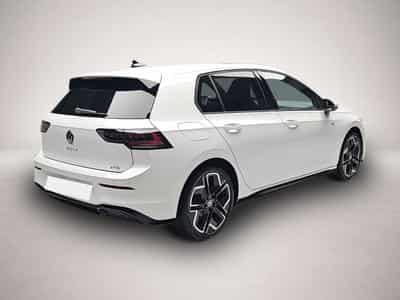 VW Golf (2026) - Photo 2