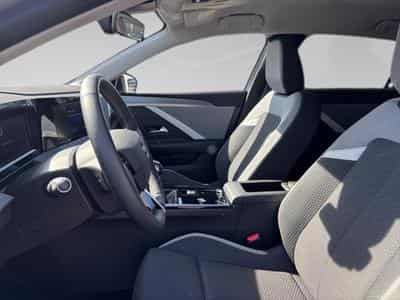Opel Astra 1.2 L L Edition (2024) - Photo 4