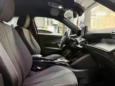 Peugeot 2008 (2025) - Photo 8