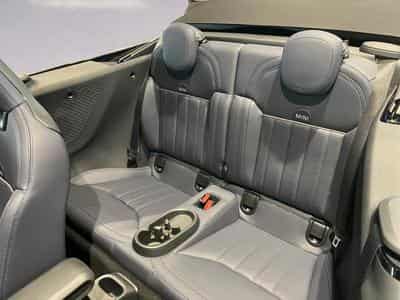 MINI Cooper Cooper S Cabrio (2025) - Photo 13