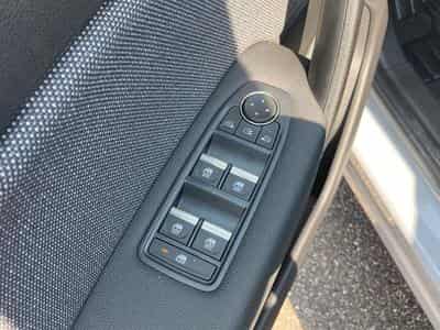 Renault Captur 1.2 TCE 115 TECHNO (2026) - Photo 11
