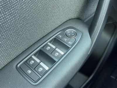 Renault Captur 1.2 TCE 115 TECHNO (2026) - Photo 11
