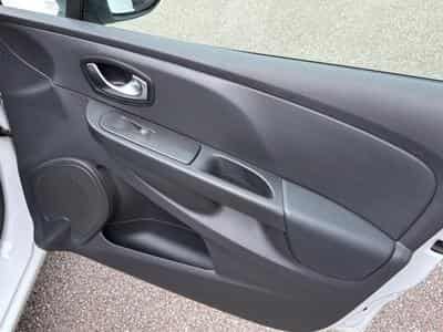 Renault CLIO IV 1.5 DCI 75 ENERGY LIFE (2016) - Photo 14