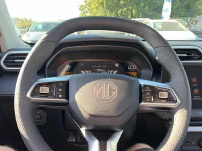 Mg Motor ZS 1.5 HYBRID+ 197 LUXURY (2026) - Photo 15