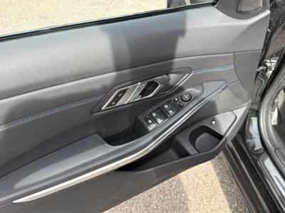 Bmw SERIE 3 (G20) 320EA 204 M SPORT (2022) - Photo 11