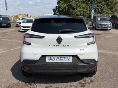 Renault Captur 1.8 E-TECH FULL HYBRID 160 TECHNO (2026) - Photo 6