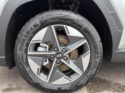 Hyundai TUCSON 1.6 T-GDI 239 HYBRID INTUITIVE (2026) - Photo 9