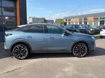 Peugeot 3008 1.2 HYBRID 145 ALLURE E-DCS6 (2025) - Photo 4