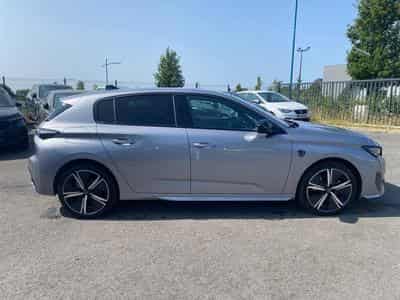 Peugeot 308 1.2 HYBRID 145 GT E-DCS6 (2025) - Photo 4
