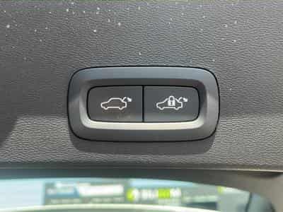 Volvo XC40 1.5 211 START (2022) - Photo 10