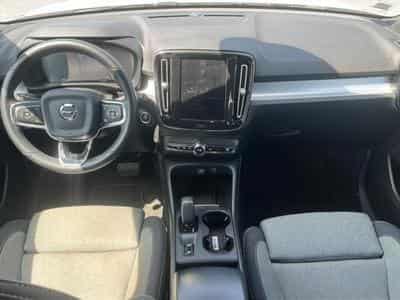 Volvo XC40 1.5 211 START (2022) - Photo 11