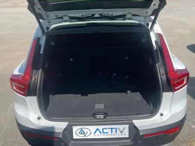 Volvo XC40 1.5 211 START (2022) - Photo 9