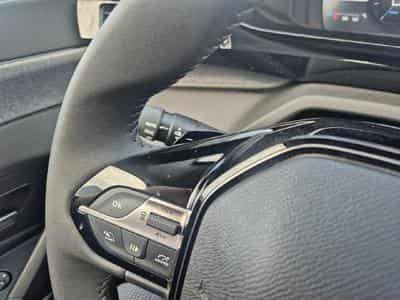 Peugeot 308 1.5 BLUEHDI 130 ALLURE EAT8 (2025) - Photo 15