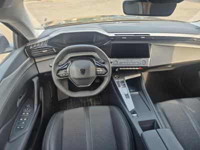 Peugeot 308 1.5 BLUEHDI 130 ALLURE EAT8 (2025) - Photo 14