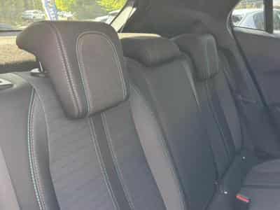 Peugeot 2008 1.5 BLUEHDI 110 S&S ALLURE PACK (2022) - Photo 14
